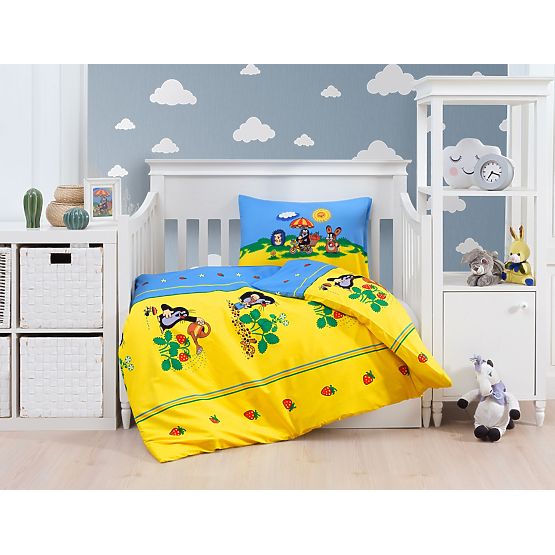 Children's Bedding Mole and Strawberries