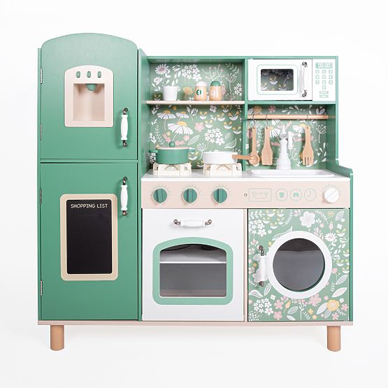 Esmeraldia - Kitchen with Washing Machine and Oven