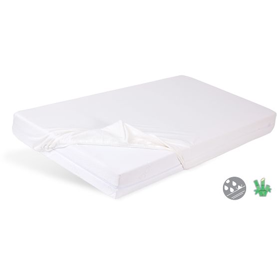 Waterproof bamboo sheet in size 140x70 - white